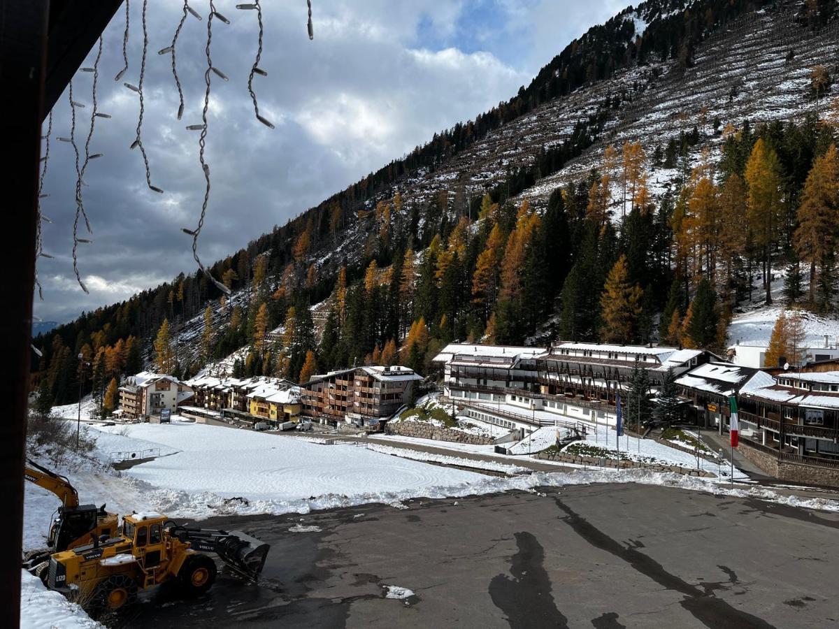 Ski Lodge Pampeago Tesero Exterior photo